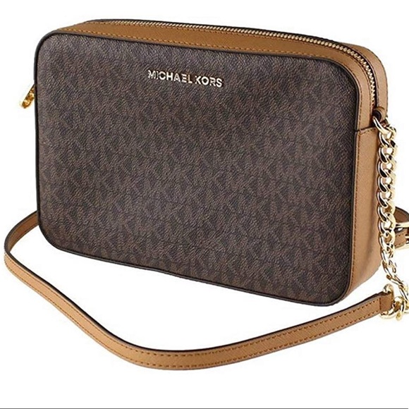 Michael Kors Handbags - TODAY'S HOT PICK